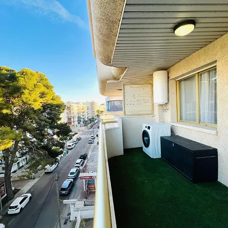 Carlo's Flat, Recien Reformado, Piscina Y A 5minutos De La Playa *