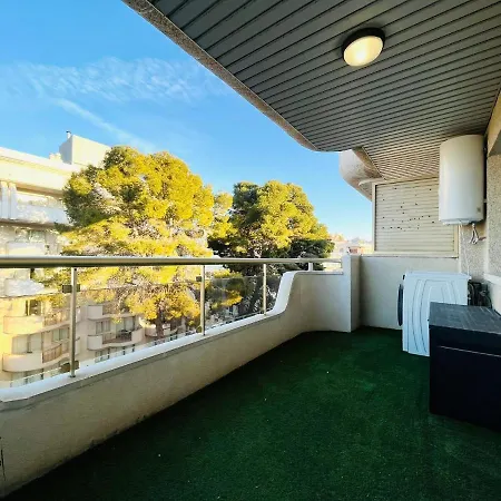 Carlo's Flat, Recien Reformado, Piscina Y A 5minutos De La Playa